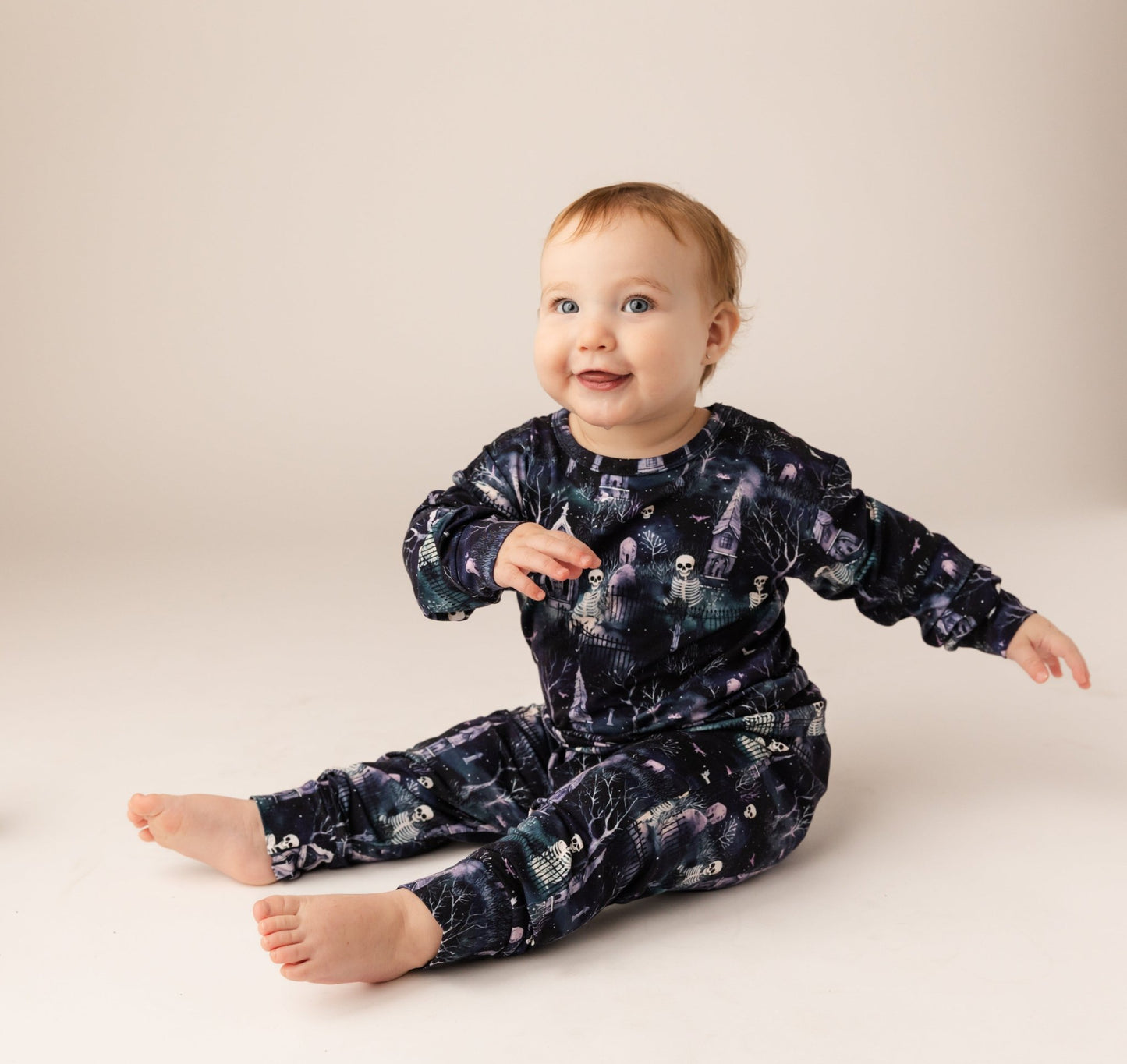 Graveyard Haunts | Bamboo Loungewear Set - Bunny Knots