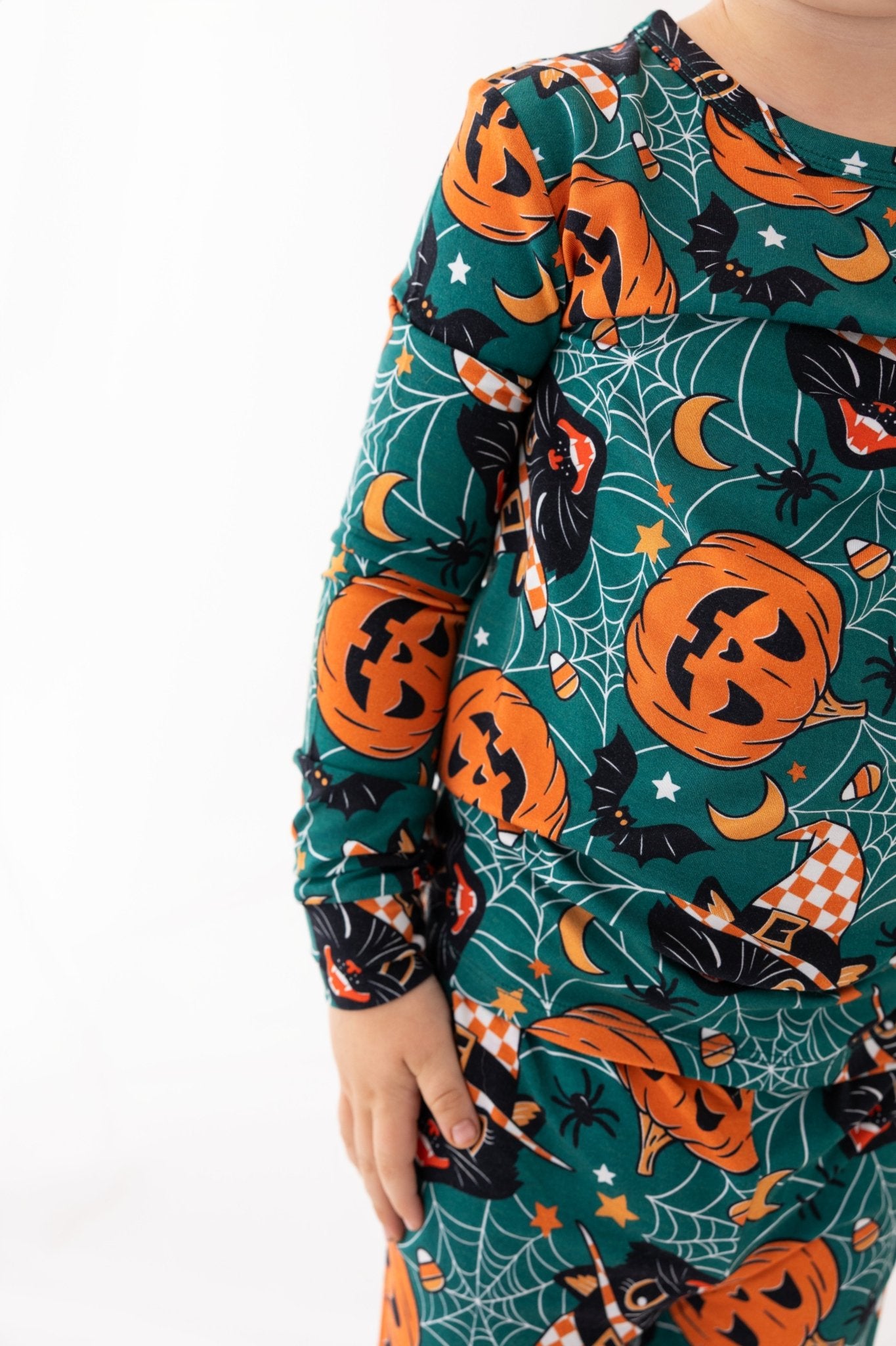 Scaredy Cat | 2 - Piece Pajama Lounge Set - Bunny Knots