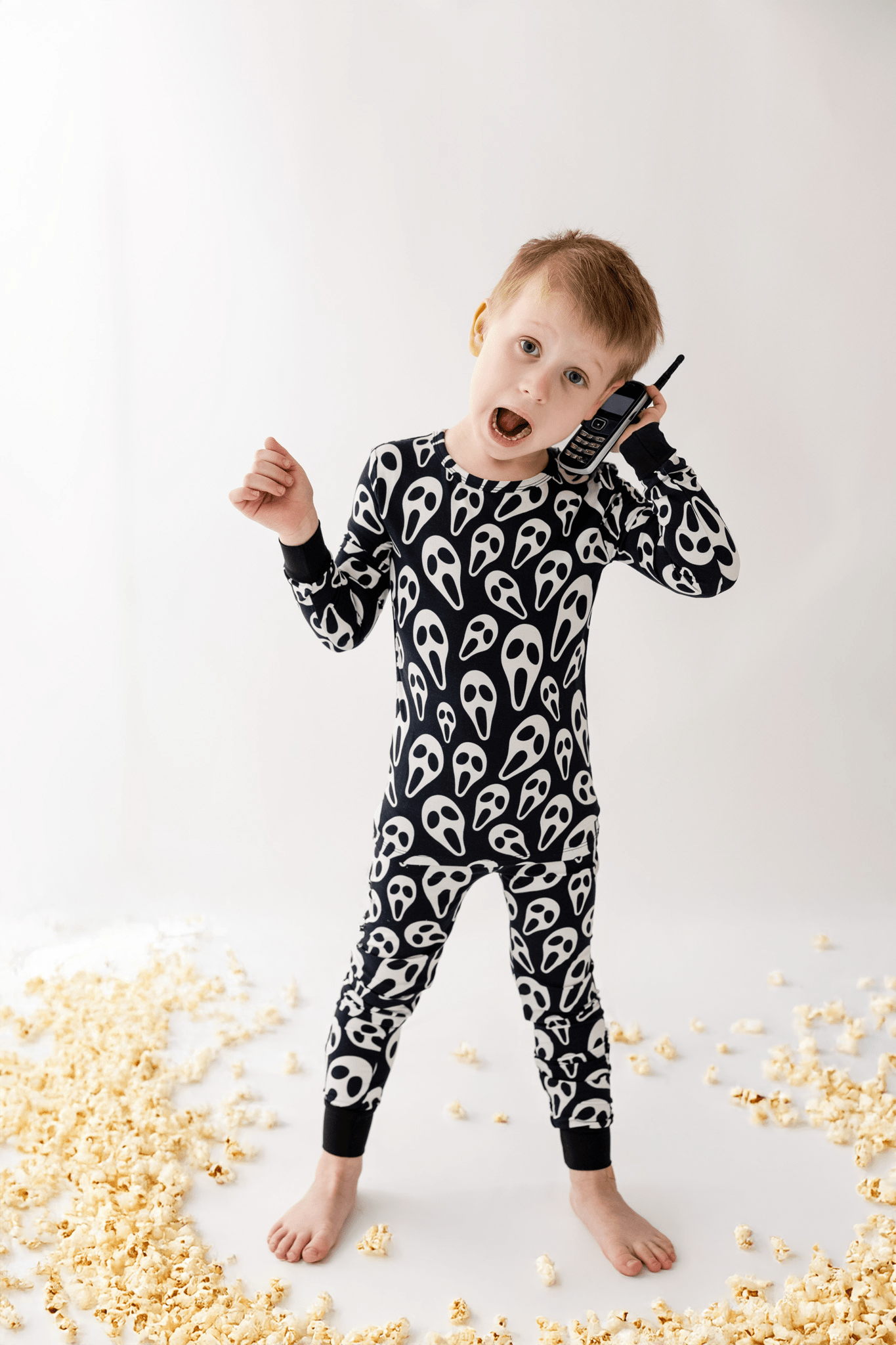 Don't Hang Up | 2 - Piece Pajama Lounge Set - Bunny Knots