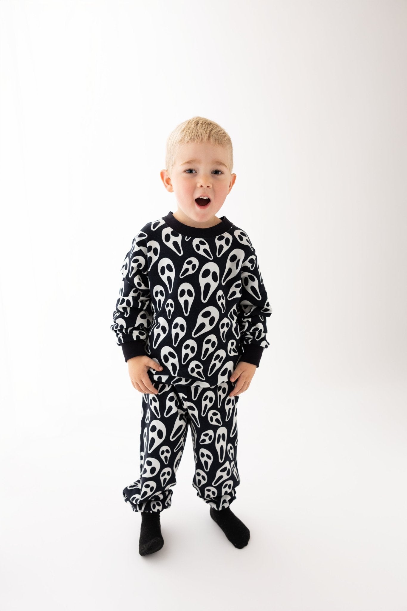 Don't Hang Up | Jogger Set - Bunny Knots