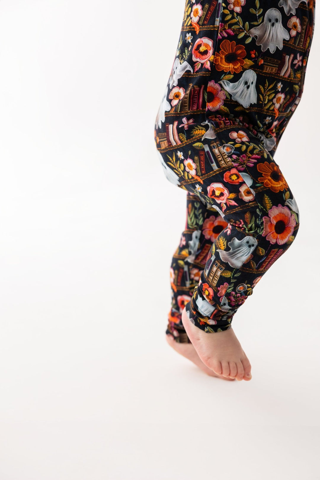 Novel Spook | Modal Convertible Zippy - Bunny Knots