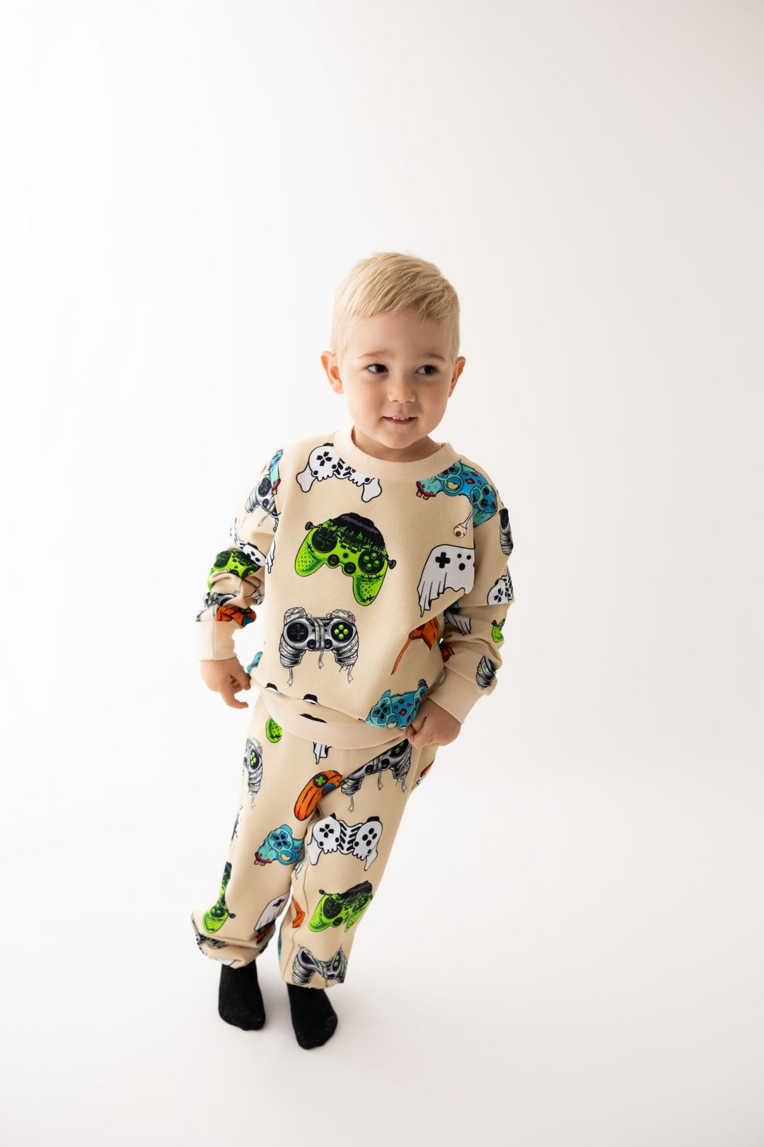 Monster Quest | Jogger Set - Bunny Knots