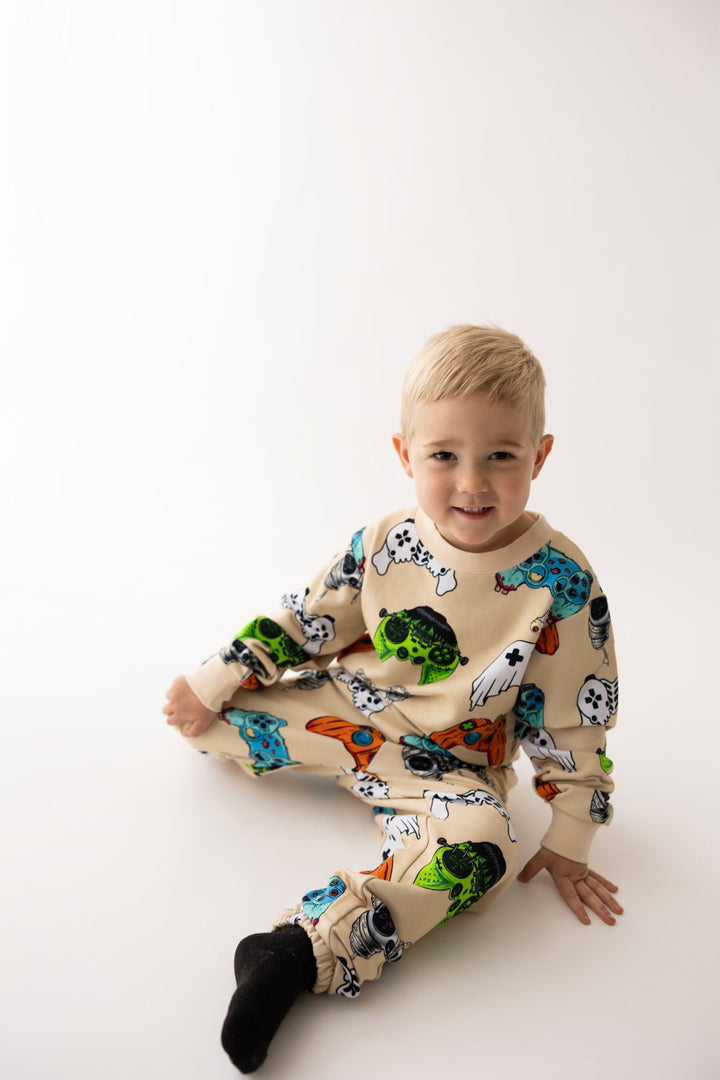 Monster Quest | Jogger Set - Bunny Knots
