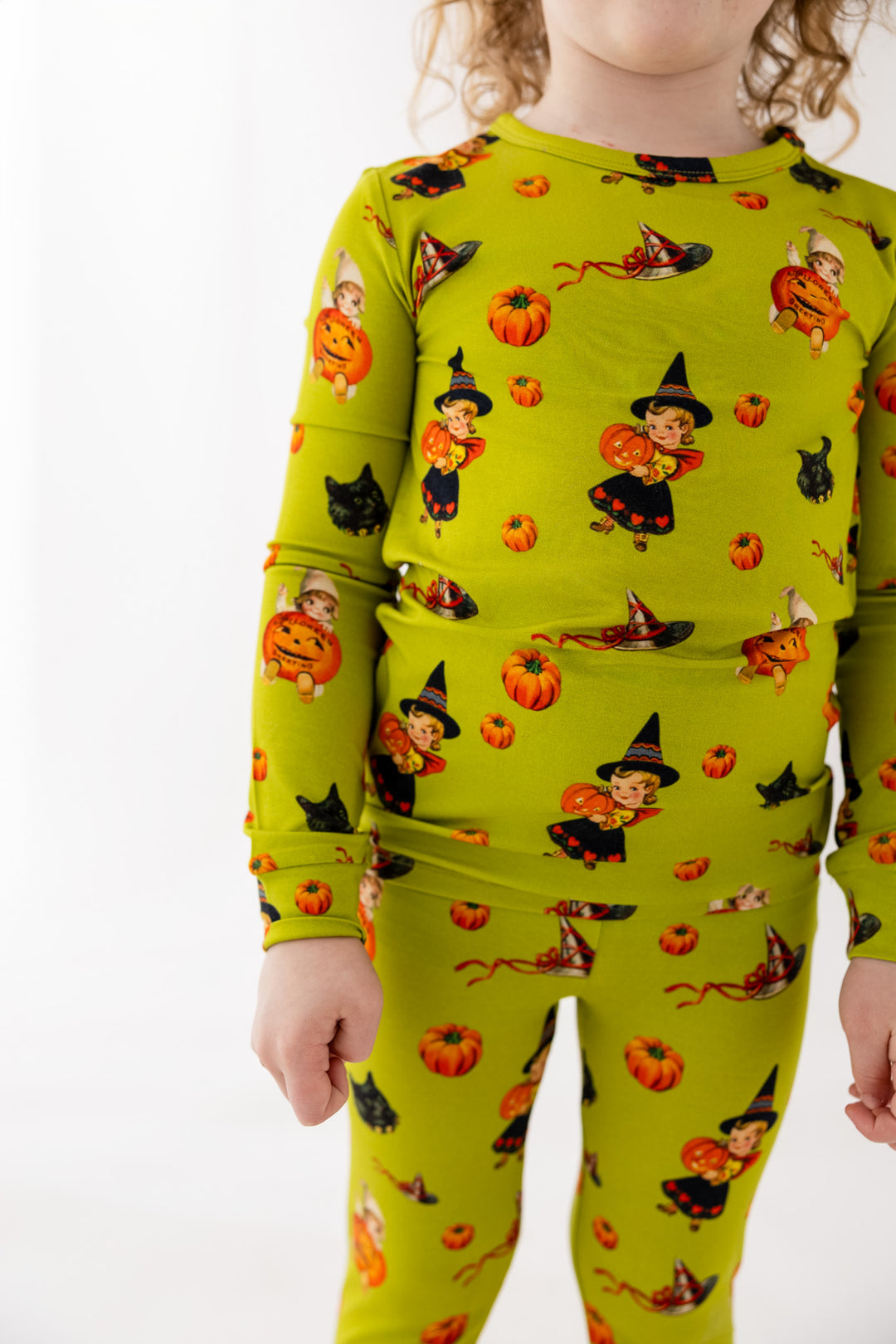 Halloween Greetings | 2 - Piece Pajama Lounge Set - Bunny Knots