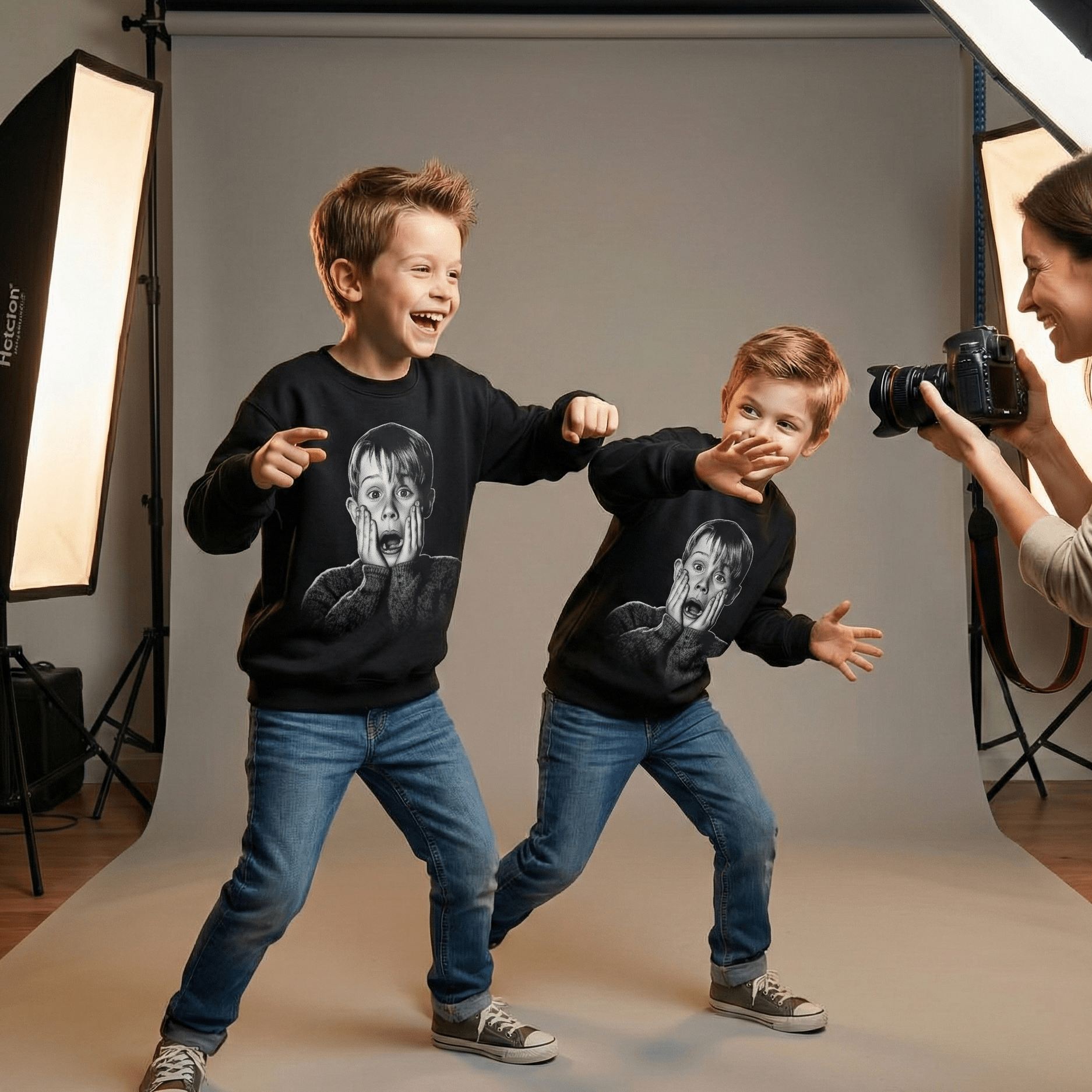 Ahhhh! Crewneck Sweatshirt - Bunny Knots