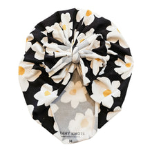 Load image into Gallery viewer, Yari | Black &amp; White Floral | Classic Headwrap
