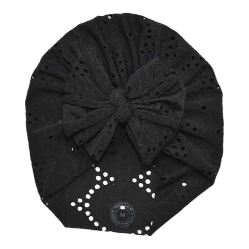 Blanche | Embroidered Black Daisy  | Eyelet Headwrap