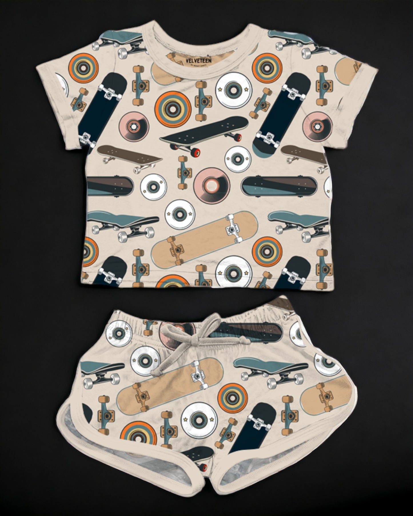 Trucks & Wheelies | Bamboo Retro Shortie Set