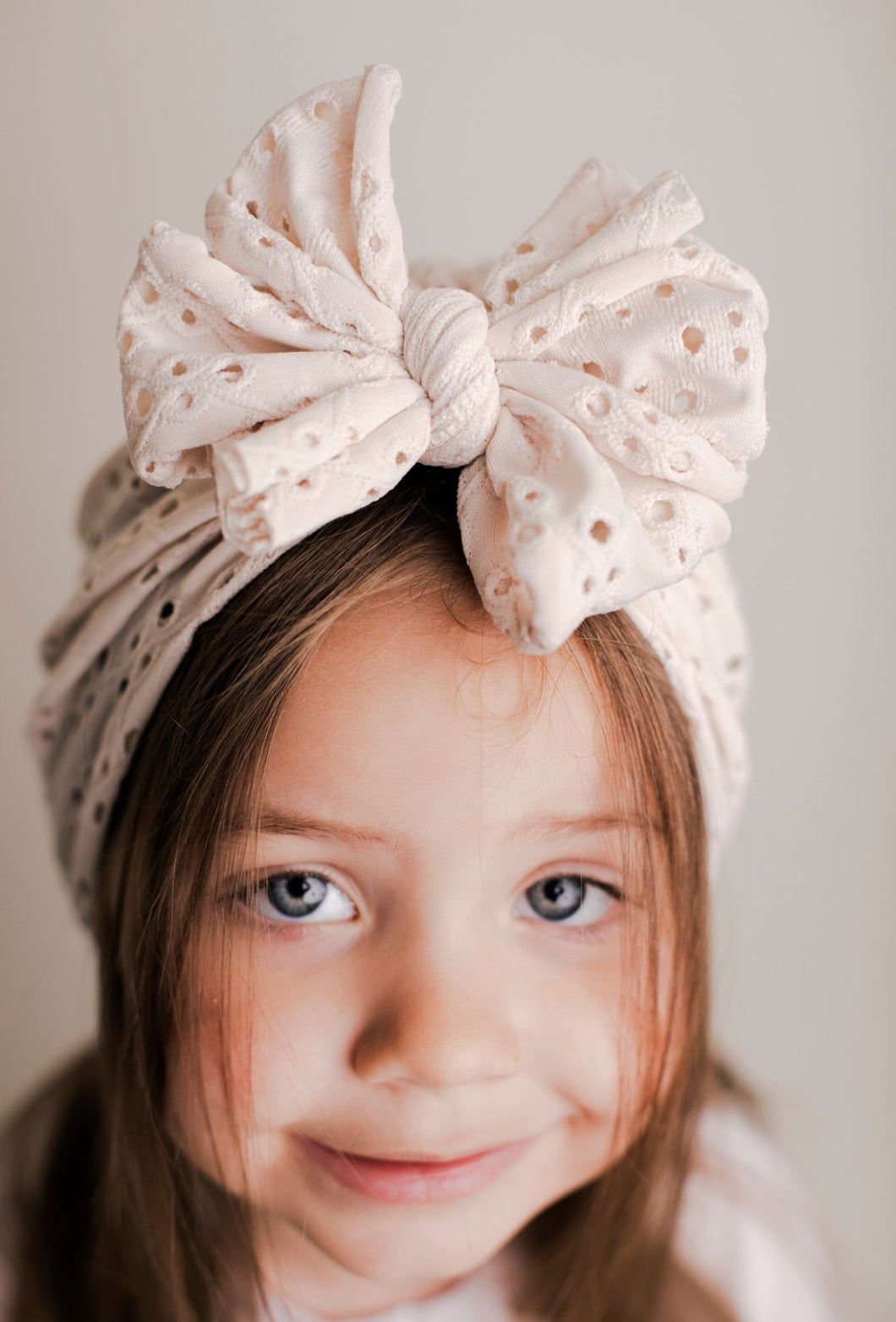 Quil | Almond Cream | Eyelet Headwrap