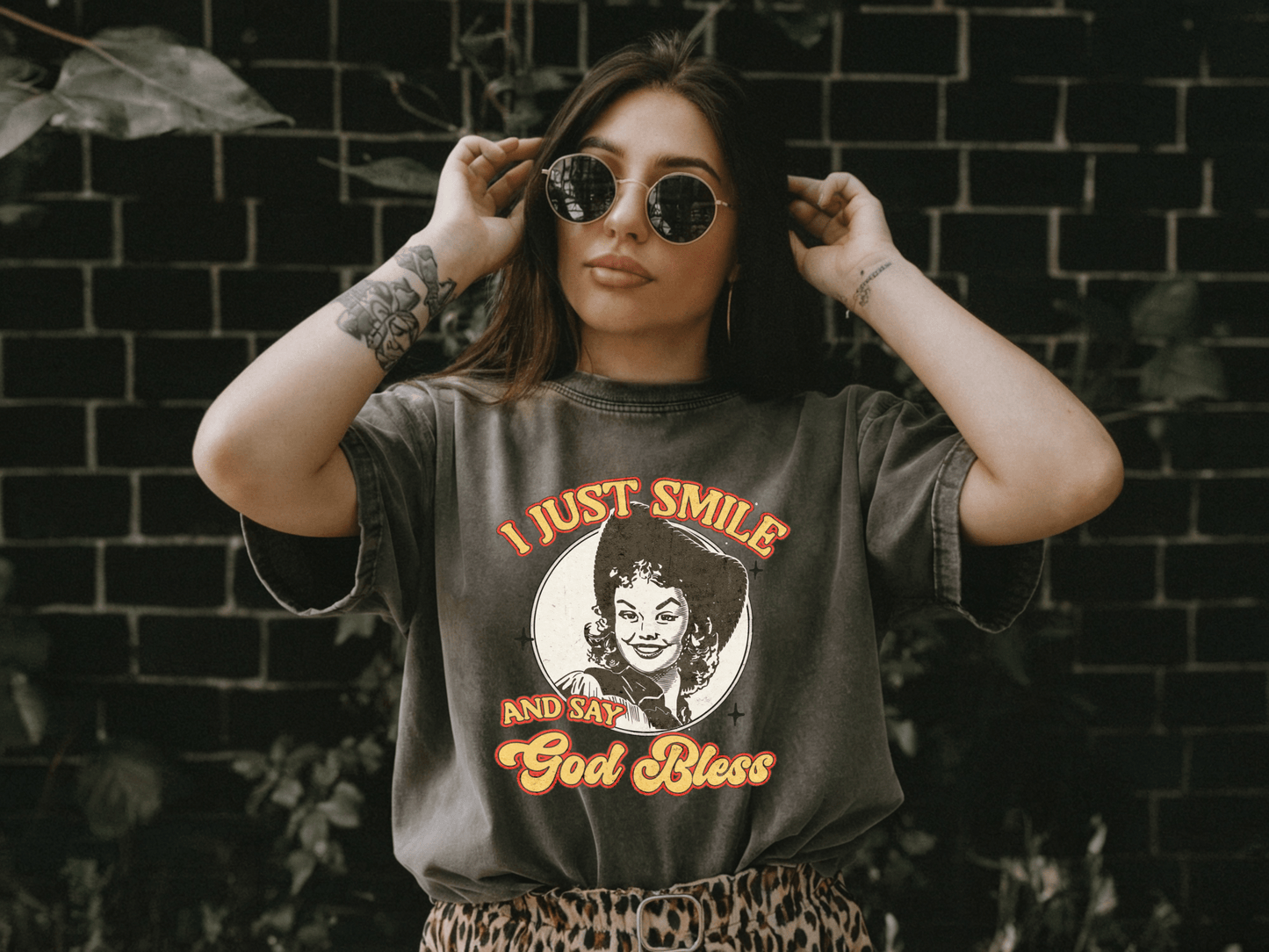 Smile & Say God Bless T-Shirt - Bunny Knots
