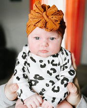 Load image into Gallery viewer, Britta | Ginger Whiskey | Eyelet Headwrap
